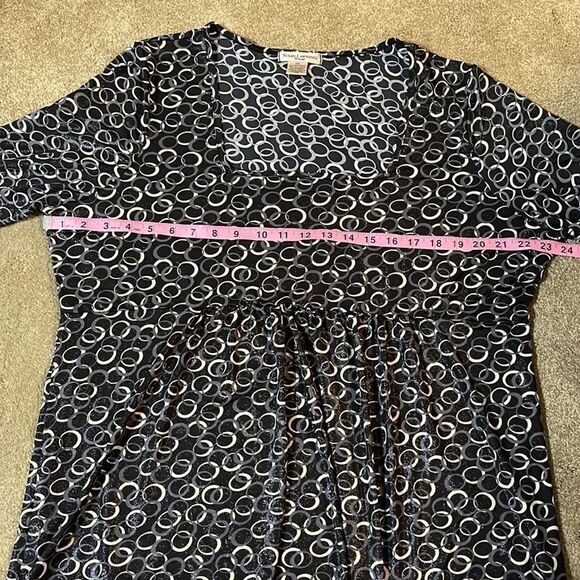 Susan Lawrence 3/4 sleeve top size 2X. - Picture 10 of 11